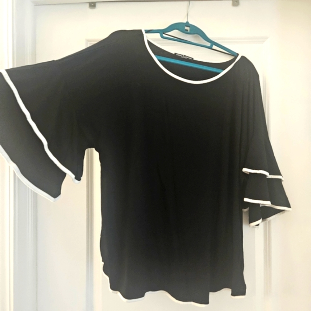 Black & White Blouse